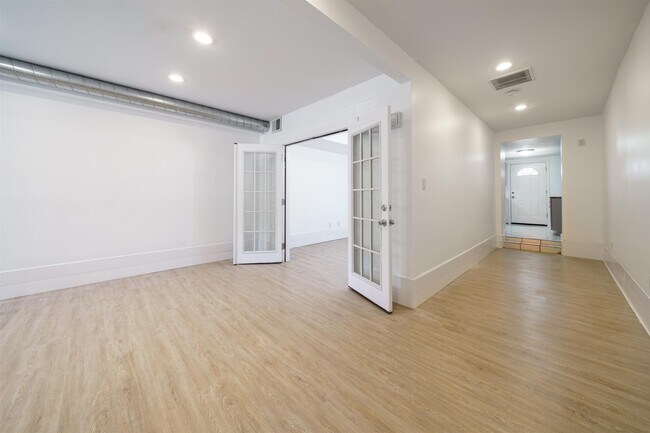 Photo - 433 Pacific Ave