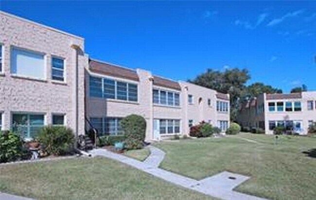 Photo - 221 Cedarwood Cir Unidad 221