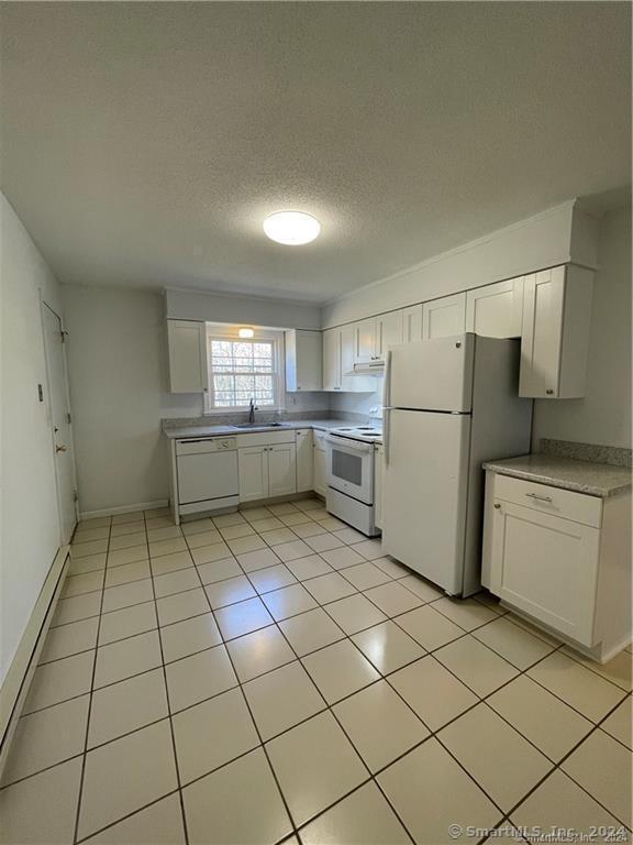 Photo - 23 College St Unit APT 5