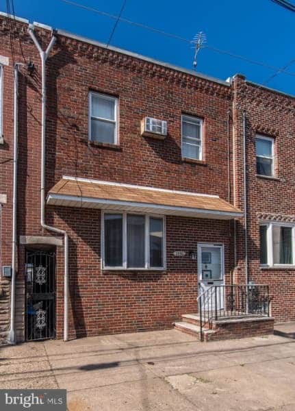 Building Photo - 2550 E Clearfield St Rental