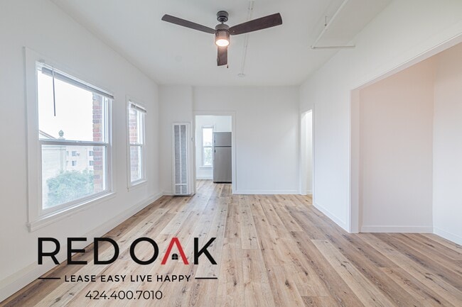Photo - 2933 W 8th St Unit 301