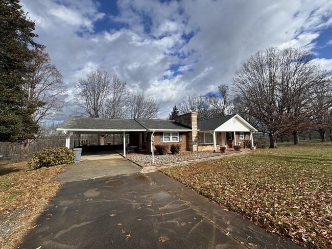 Photo - 375 Holly Mountain Farm Rd