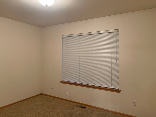 Photo - 1163 Homestead Dr