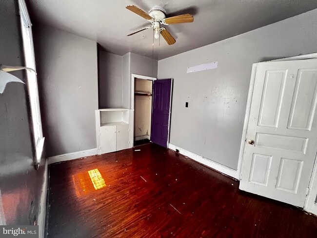 Photo - 7120 Greenway Ave