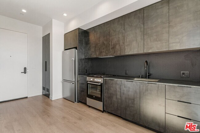 Photo - 10700 Tabor St Unit 306