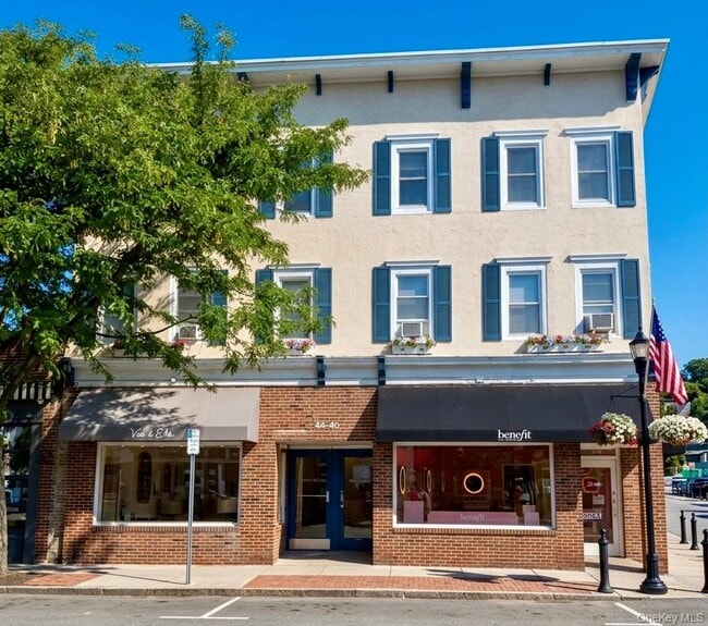 Building Photo - 44 Purchase St Unit 3L