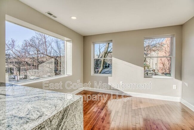 Photo - 1623 E Baltimore St Unit Apt 2