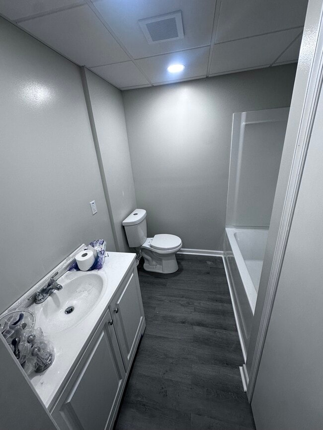 Bathroom - 6 Commonwealth Ave Unit 6