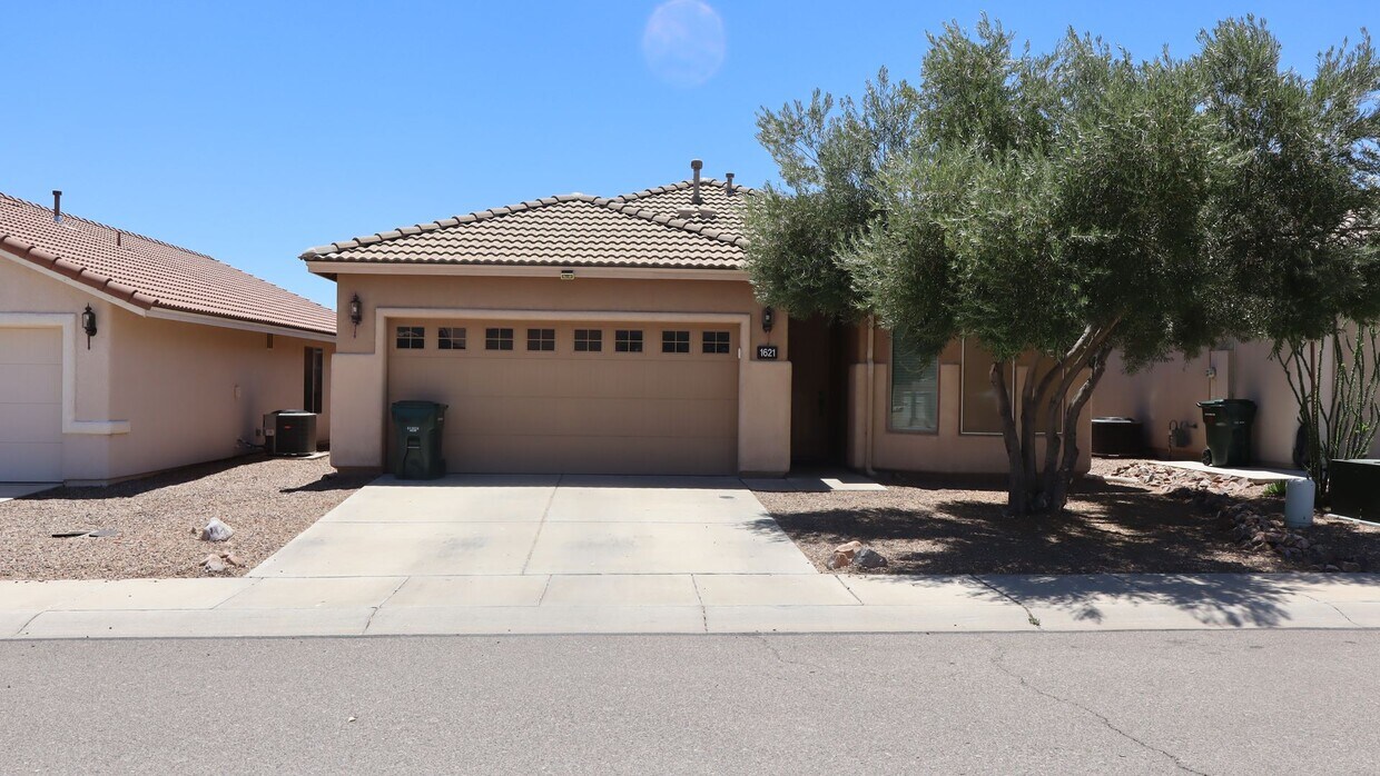 4 Bedroom - 4 Bedroom
