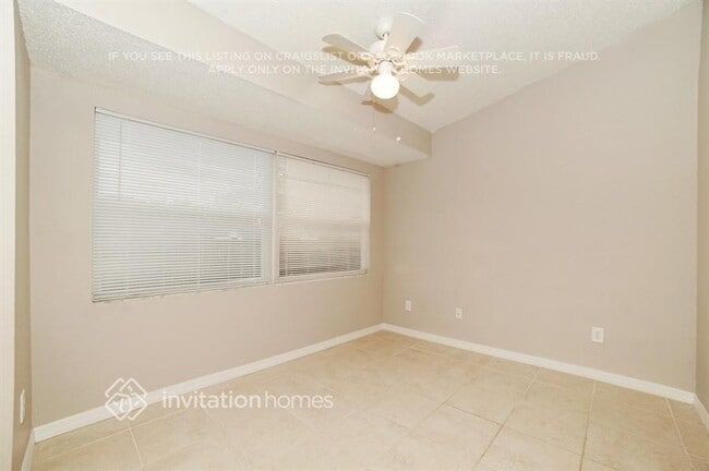 Photo - 2324 Fulton Way SW