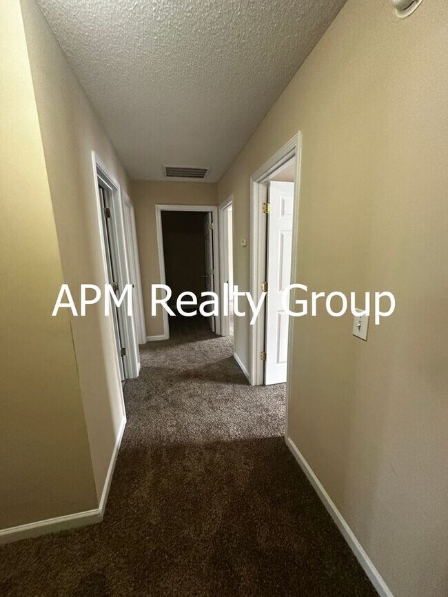 Photo - Spacious & Inviting Home Perfect for Comfortable Everyday Living