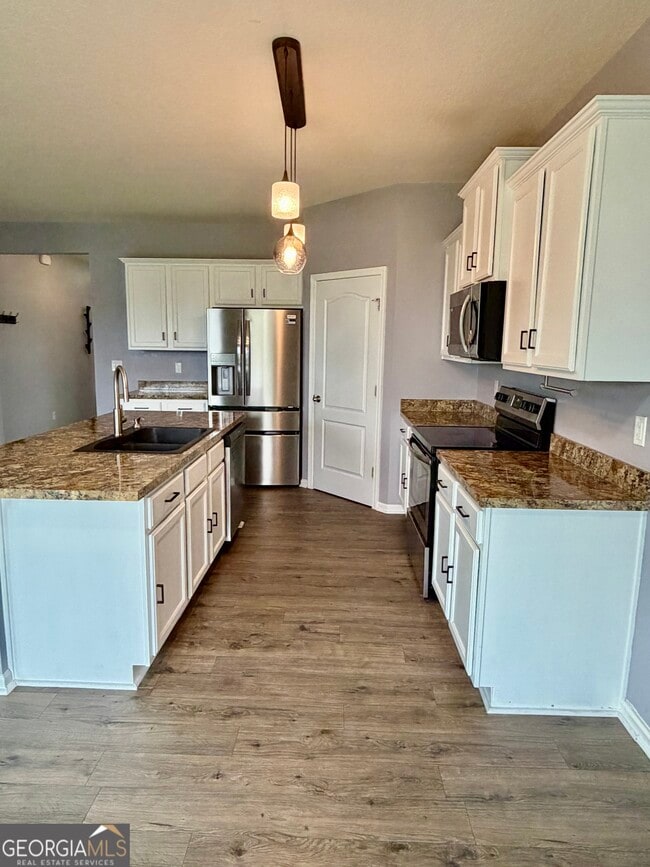 Photo - 215 Brooklet Cir