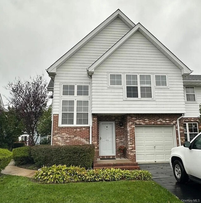 Photo - 23 Broadlawn Dr