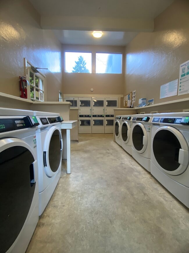 Photo - 417 Piccadilly Pl Unit 417