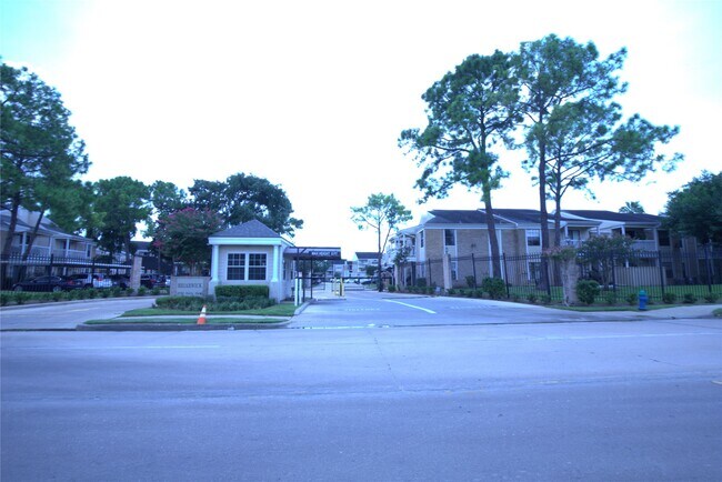 Building Photo - 2750 Holly Hall St Unit 114 Rental