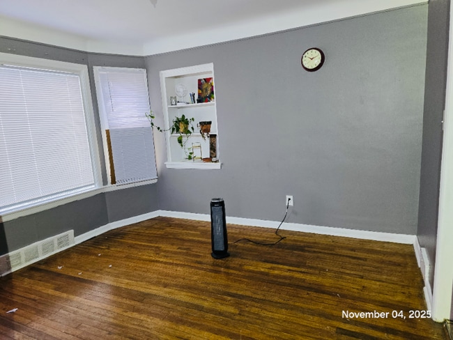 Photo - 18582 Edinborough Rd