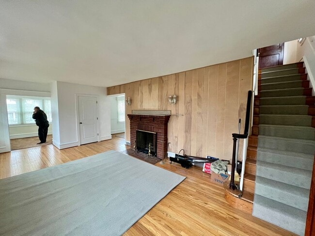 Photo - 222 Berlin Rd N