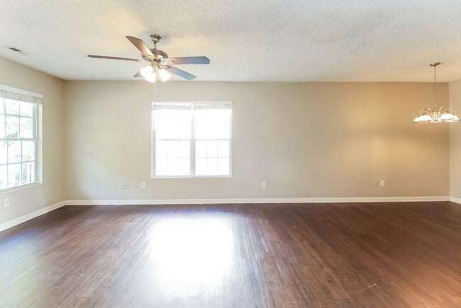 Photo - 1069 Park Meadow Dr