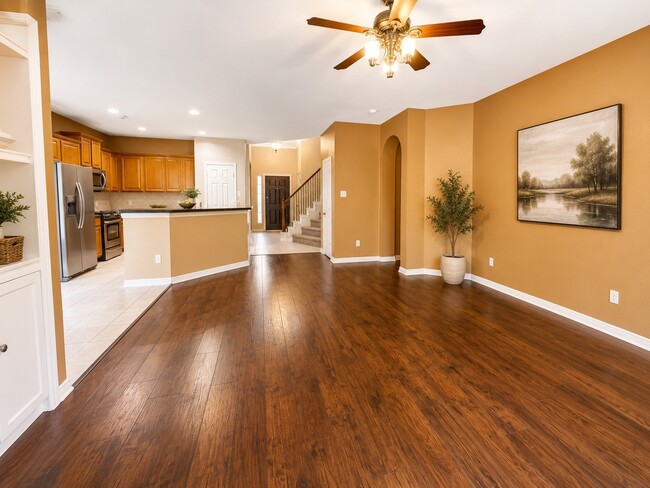 Building Photo - 14427 Red Tailed Hawk Ln