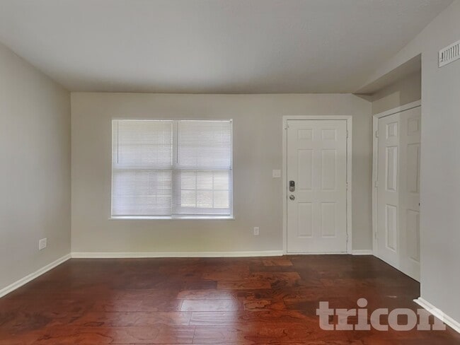 Photo - 3737 W 42nd Terrace