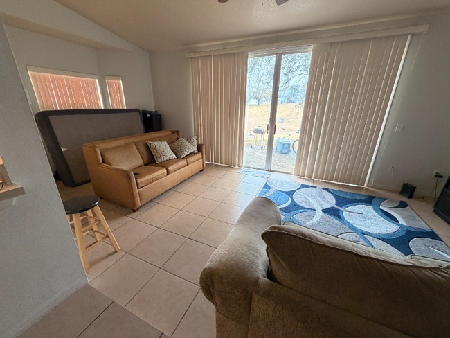 Photo - 332 Caribbean Dr