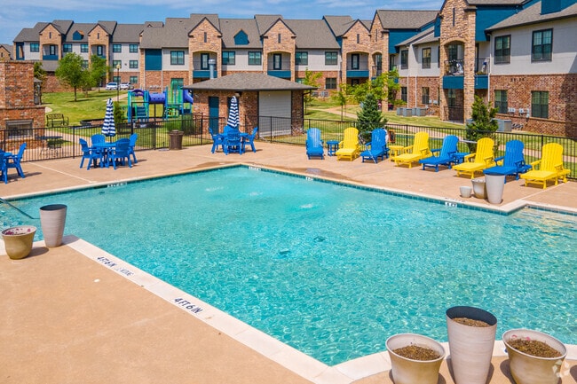 Swimming Pool - Brandon Place