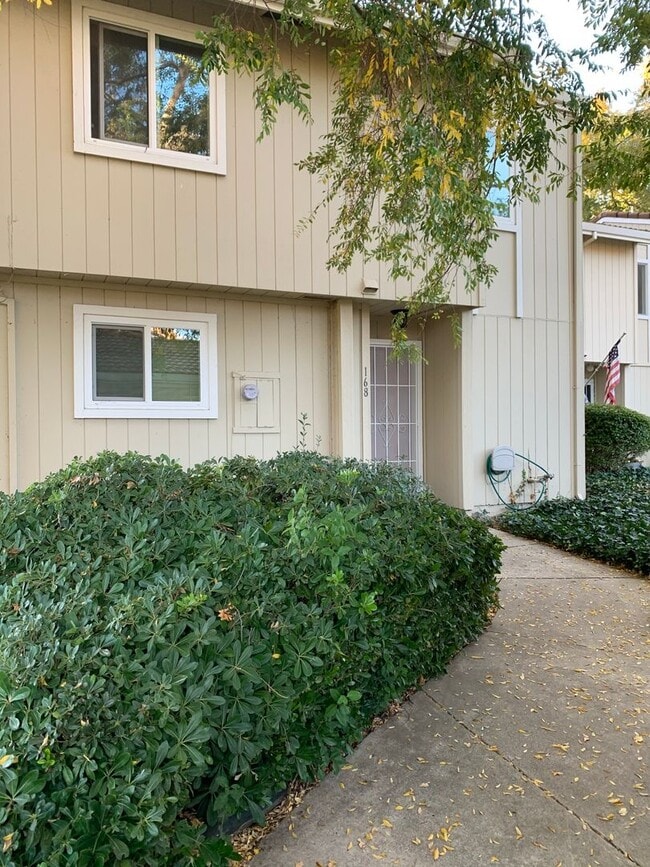 Photo - Woodstock Green Townhome unit with a commu...