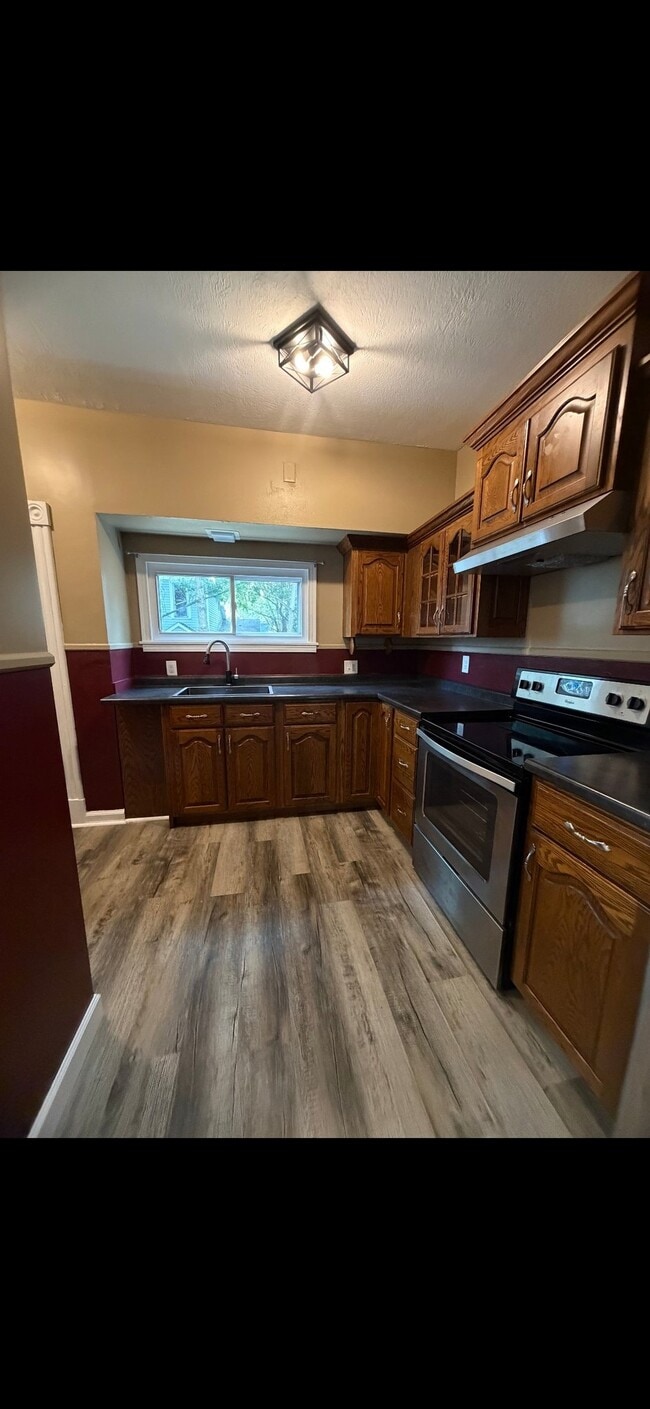 Photo - 1711 4th Ave