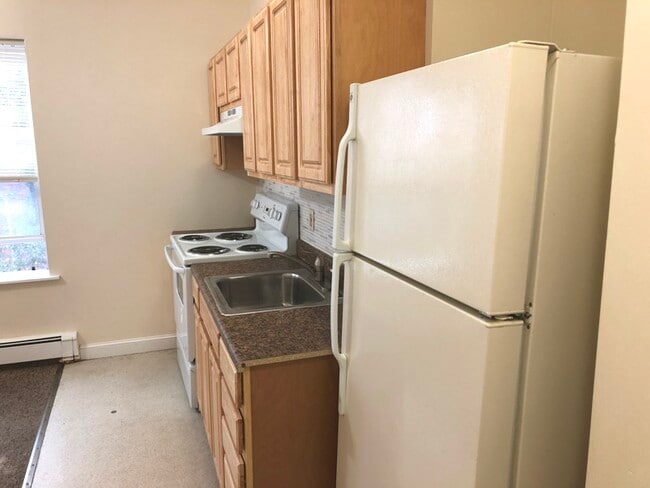 Photo - 110 Berkshire St Unit 122-63A