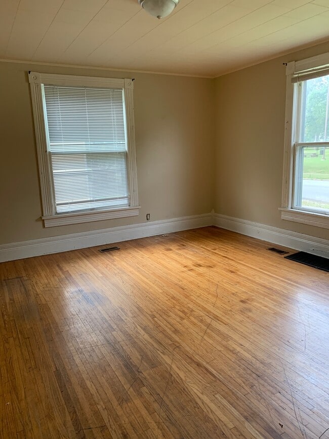 Photo - 1630 N Clay Ave Unit 1630 N Clay - A