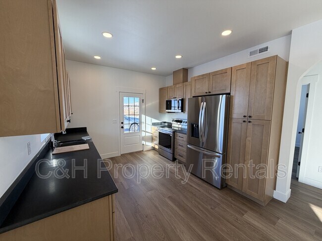 Photo - 2535 Esther Rose Ln