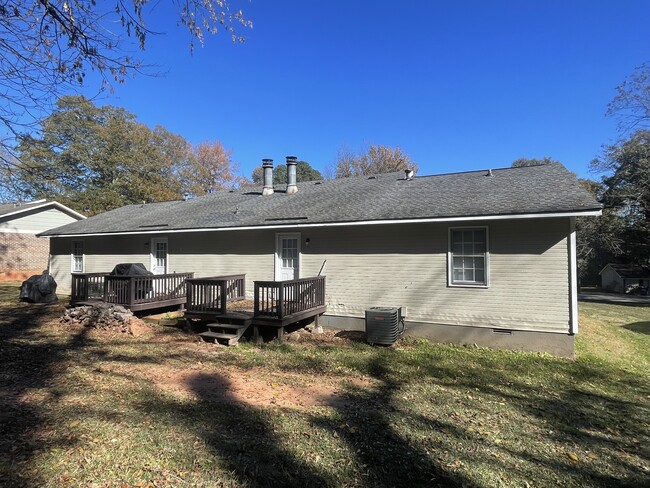 Photo - 425 Lexington Heights