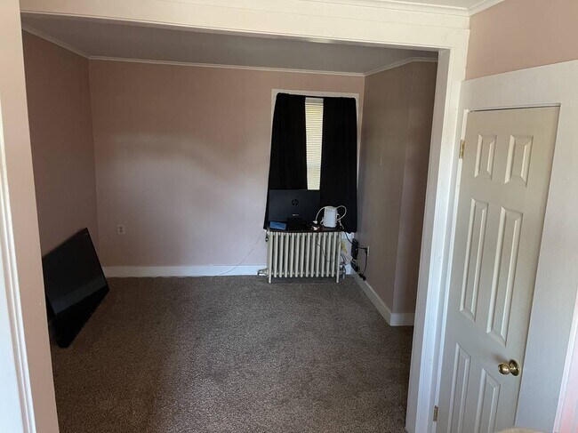 Sitting Room - 129 Troy Schenectady Rd Unit #1