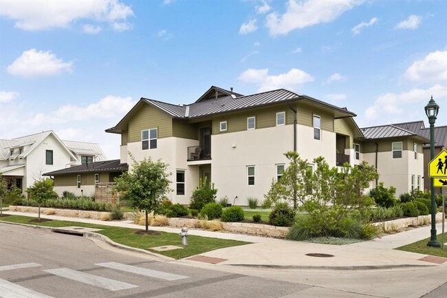 Building Photo - 4400 Tilley St Unit A