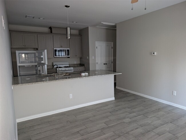 Photo - 7749 Swiftwater Ln