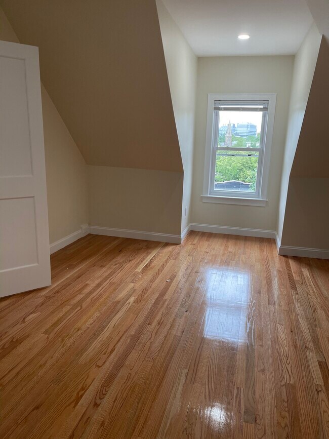 Photo - 12 Harris St