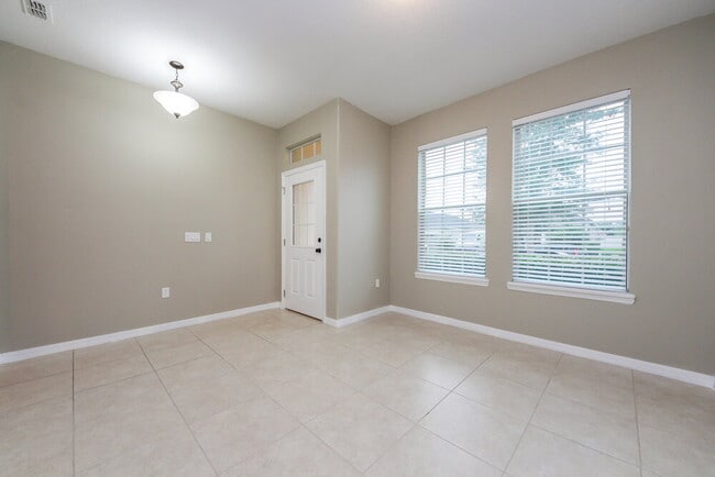 Photo - 7424 Azalea Cove Cir