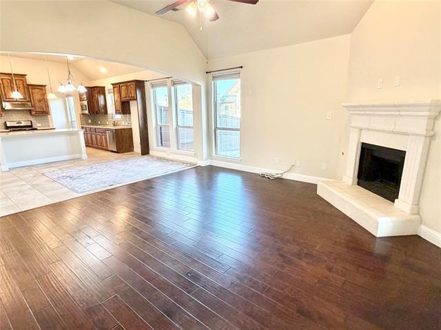 Photo - 1500 Grove Dr