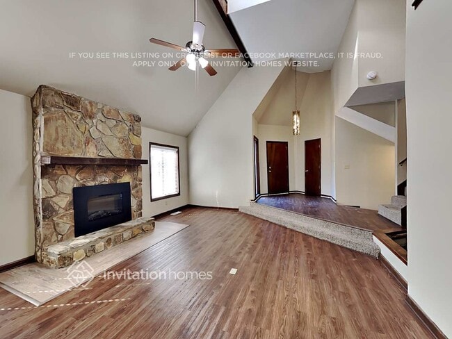 Photo - 1050 Rockcrest Dr