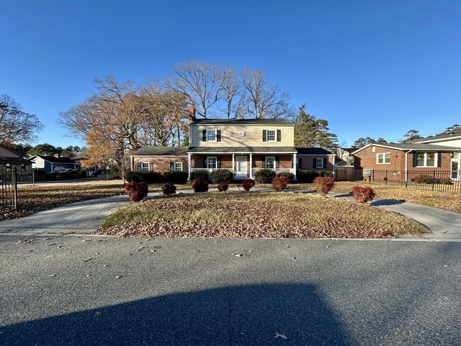 Photo - 845 Kennedy Ave