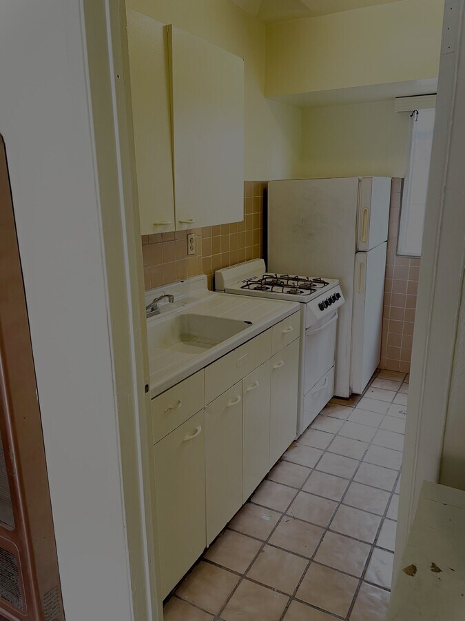 Photo - 2680 Randolph St