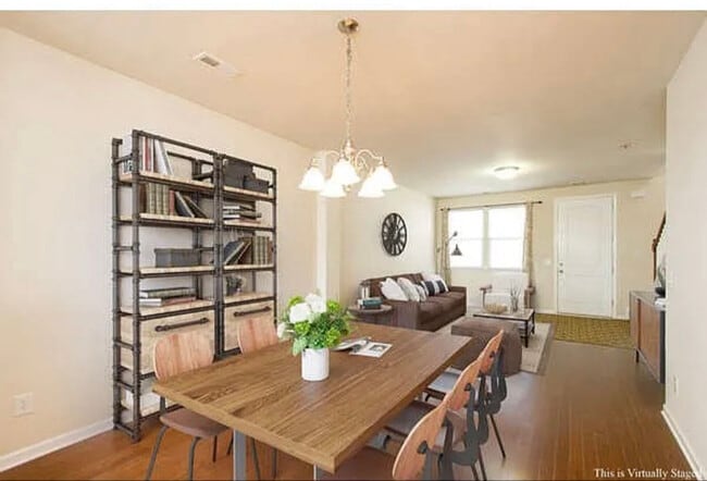 Photo - 1809 Wild Oaks Ct