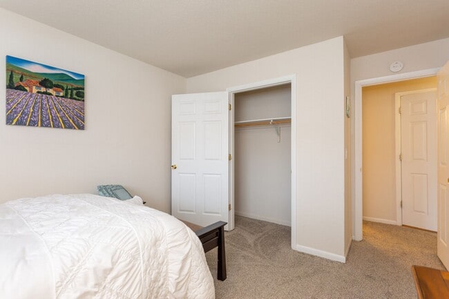 Lakeview Apartments