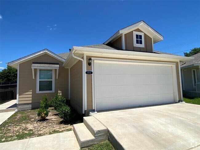 Building Photo - 5712 Respinto Dr Rental
