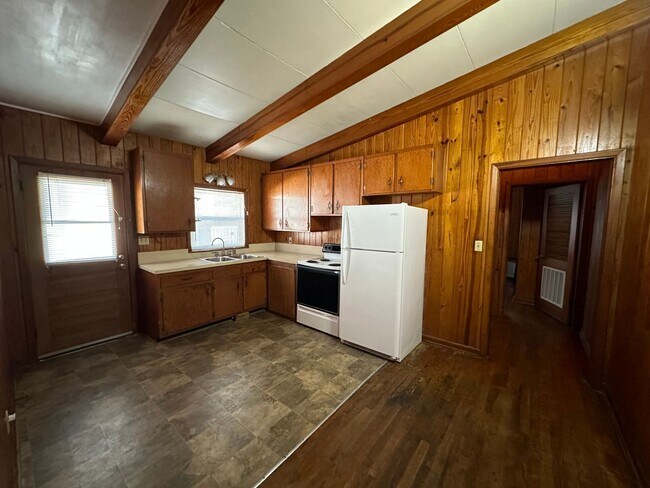 Photo - LAFAYETTE PARK PET FRIENDLY 1BR Unit B