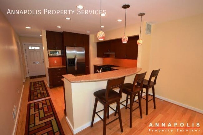 Photo - 419 Third St-
