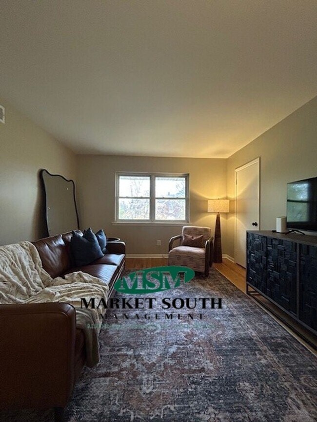 Photo - Savannah living with modern conveniences