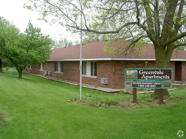 Building Photo - Greenvale Apartments
