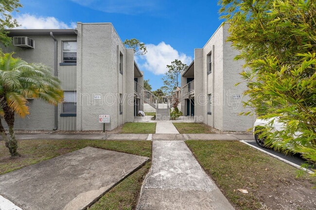 Photo - 5111 Curry Ford Rd Unit 4