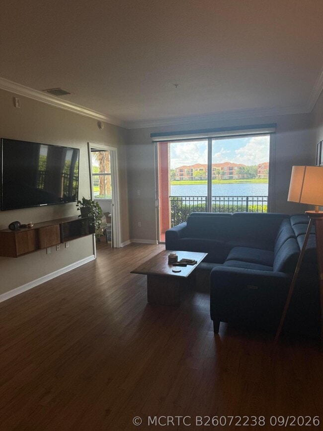 Building Photo - 4404 SW 160th Ave Unit 816